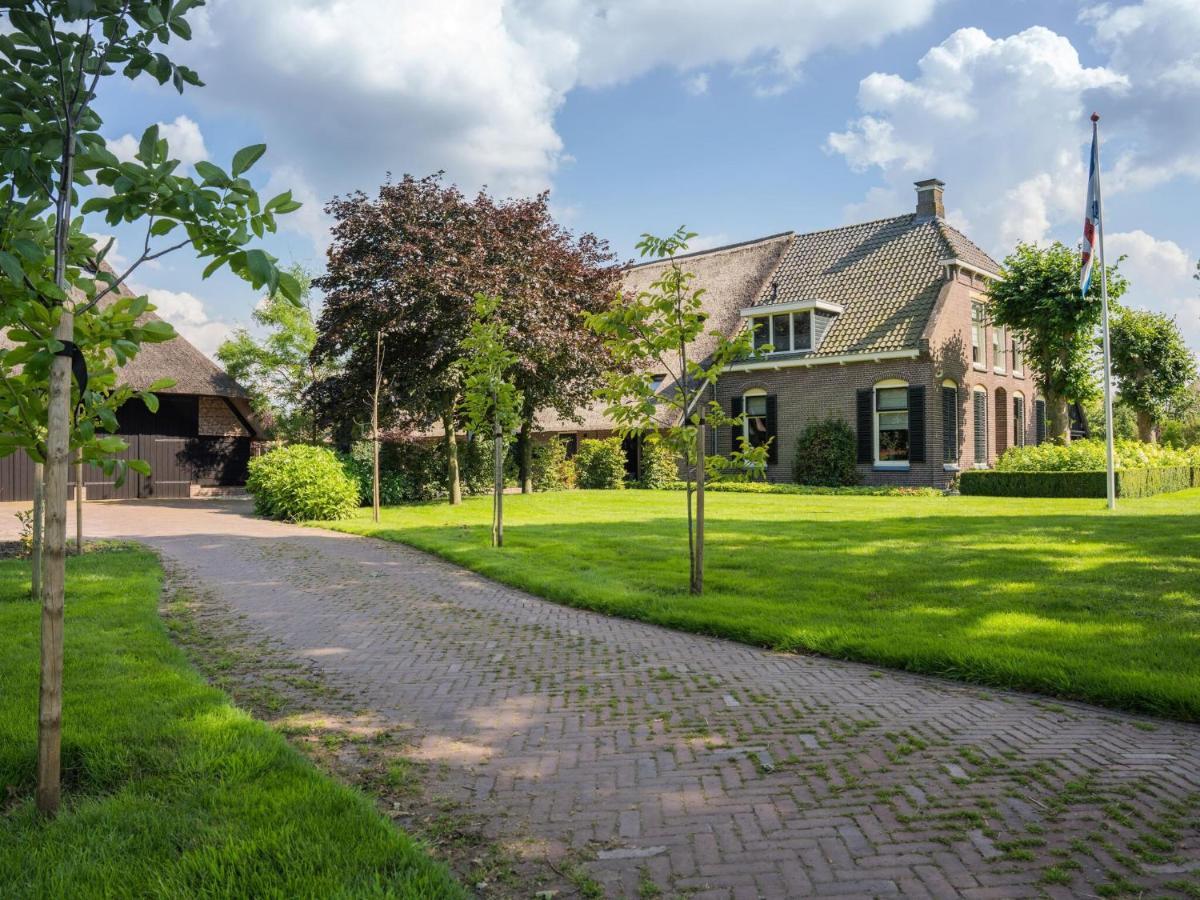 فيلا Grandeur Farmhouse In Dwingeloo At A National Park المظهر الخارجي الصورة